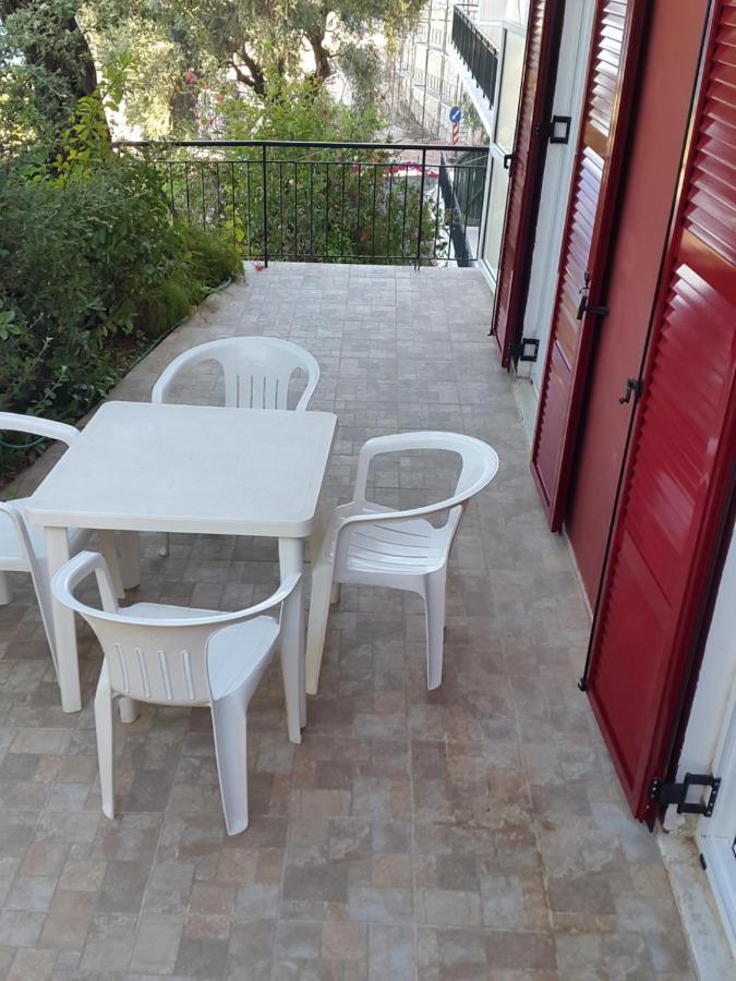 Faliraki Apartments Benitses  Extérieur photo